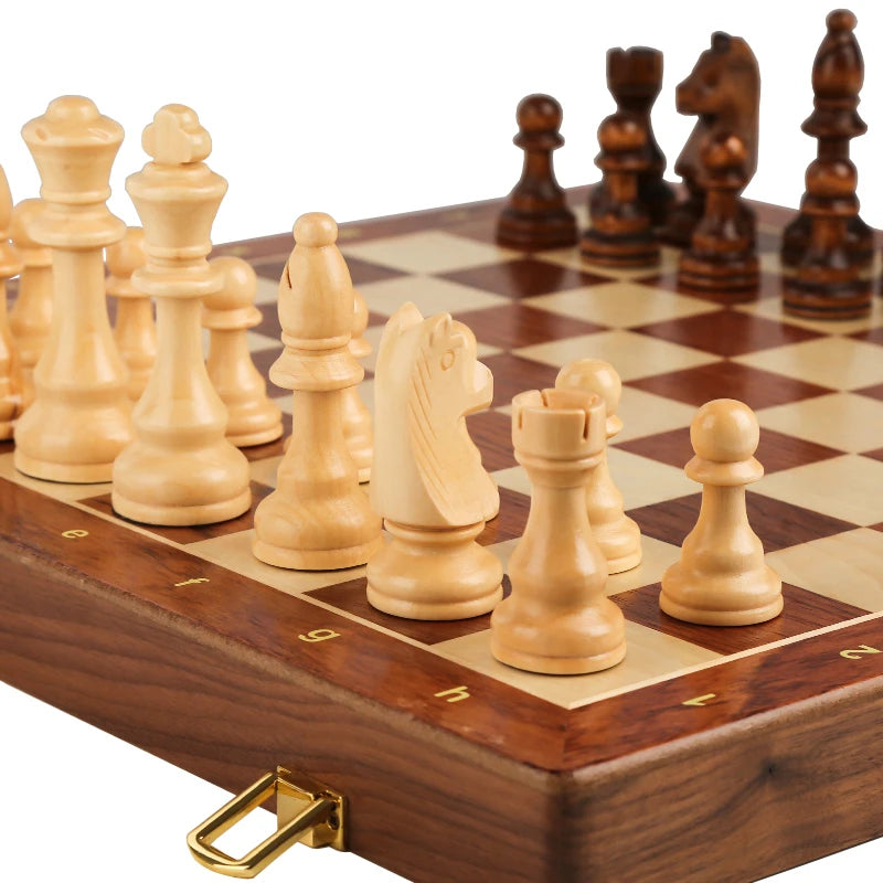 Jeu d'Échecs en Bois Classique